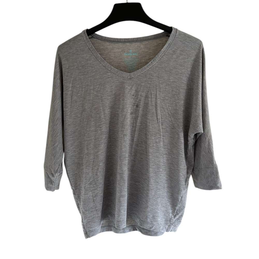 Tommy John V-neck gray size small short sleeve top
